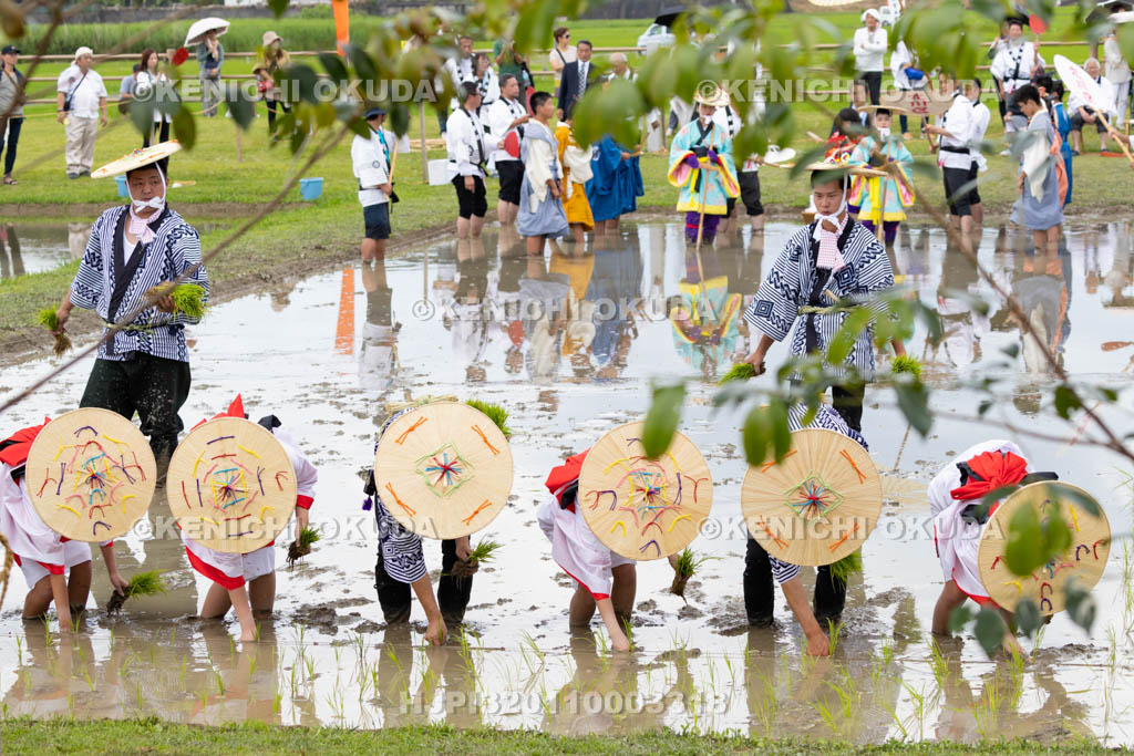 三重県　磯部の御神田