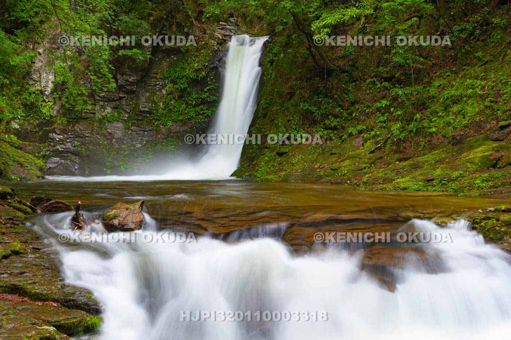 三重県　赤目四十八滝　琵琶滝