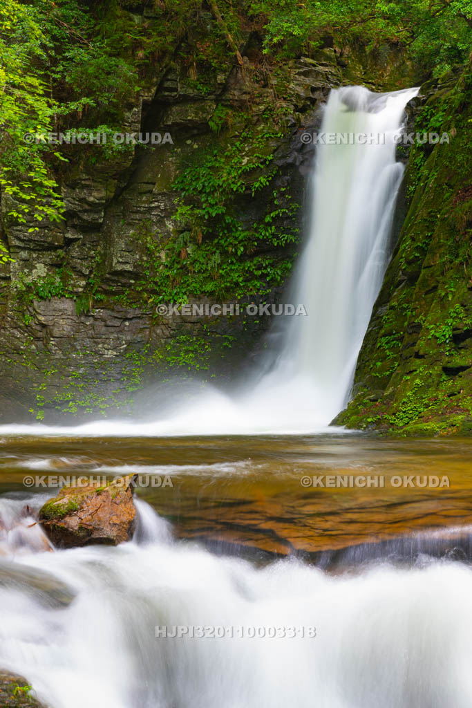 三重県　赤目四十八滝　琵琶滝