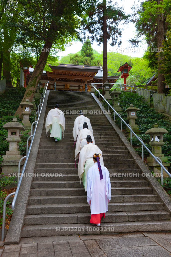 大阪府　枚岡神社　参進