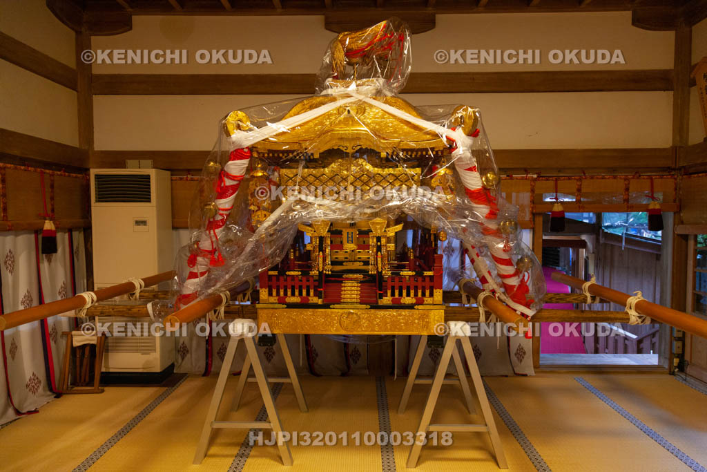 大阪府　枚岡神社　神輿