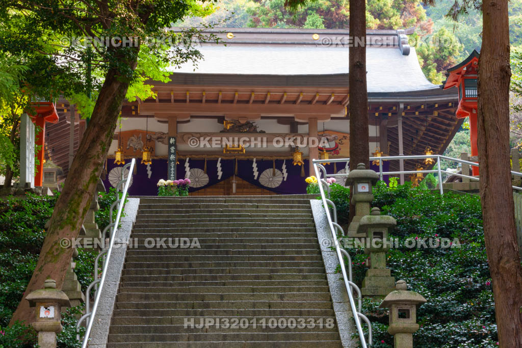 大阪府　枚岡神社　拝殿