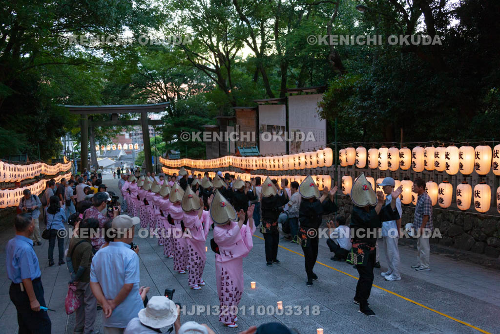 大阪府　枚岡神社　枚岡燈明祭　越中おわら　風の盆奉納