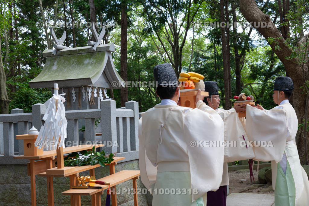 大阪府　枚岡神社　神津嶽本宮例祭　献饌の儀