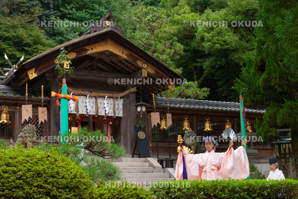 大阪府　枚岡神社　神楽奉奏