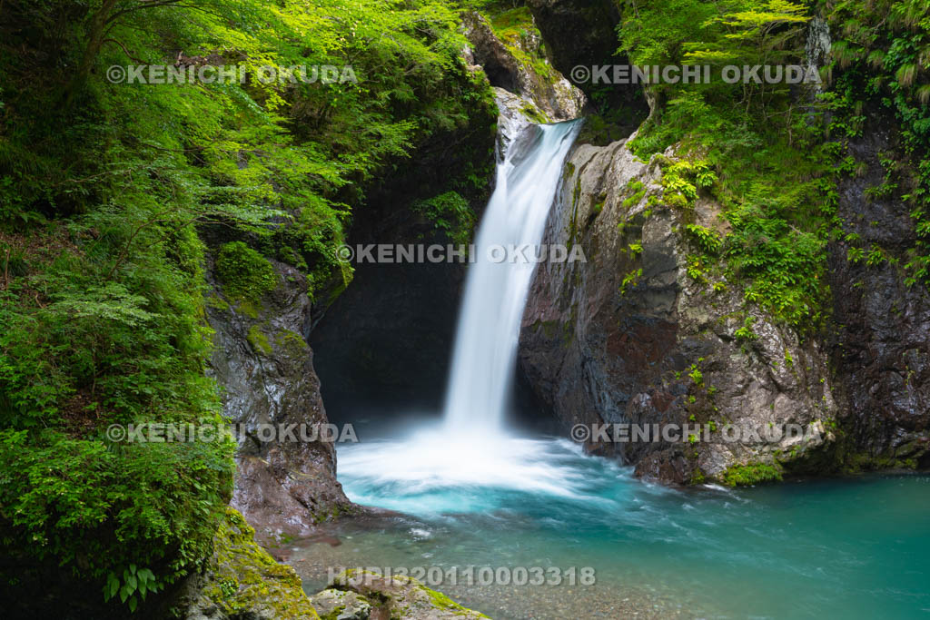 徳島県　大釜の滝
