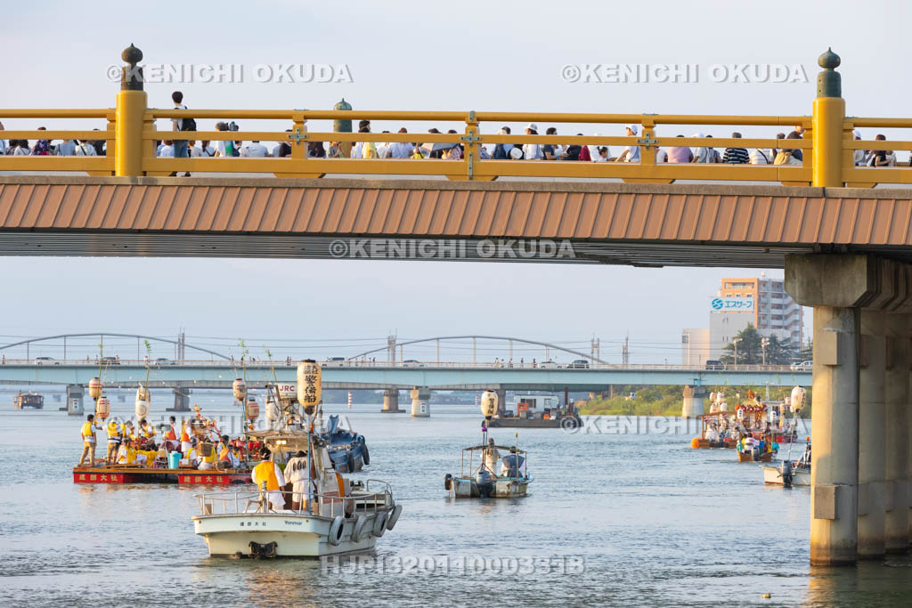 滋賀県　建部大社　船幸祭　船渡御
