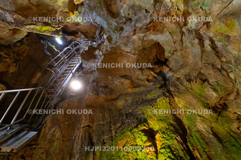 京都府　質志鍾乳洞