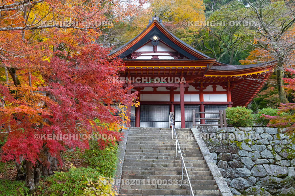 奈良県　談山神社　紅葉と儀式殿