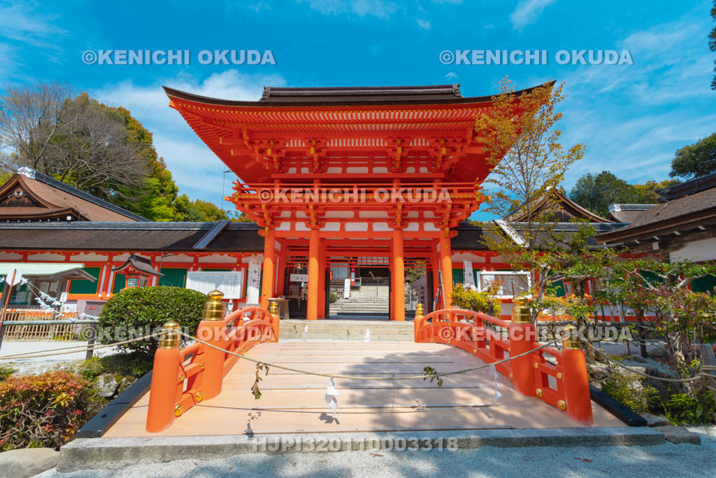 京都府　上賀茂神社　楼門