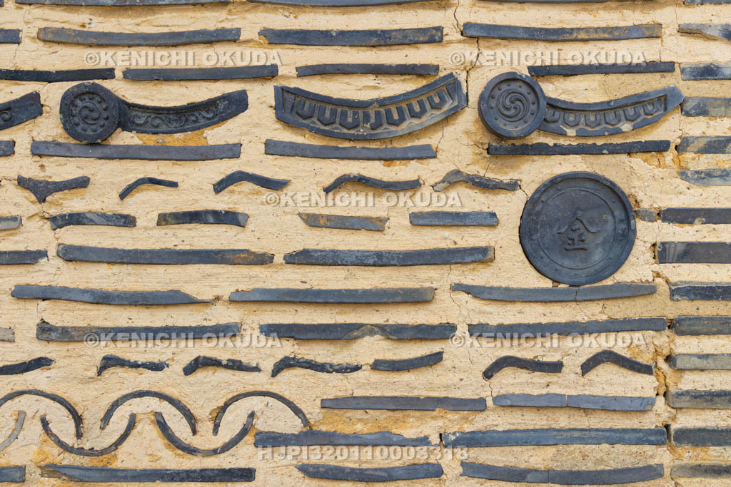 京都府　大徳寺　龍光院付近の土壁