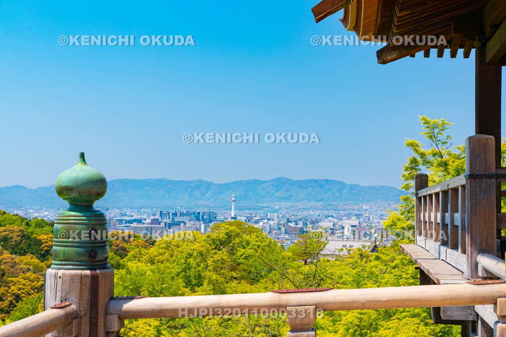 京都府　清水寺　清水の舞台と京都市街