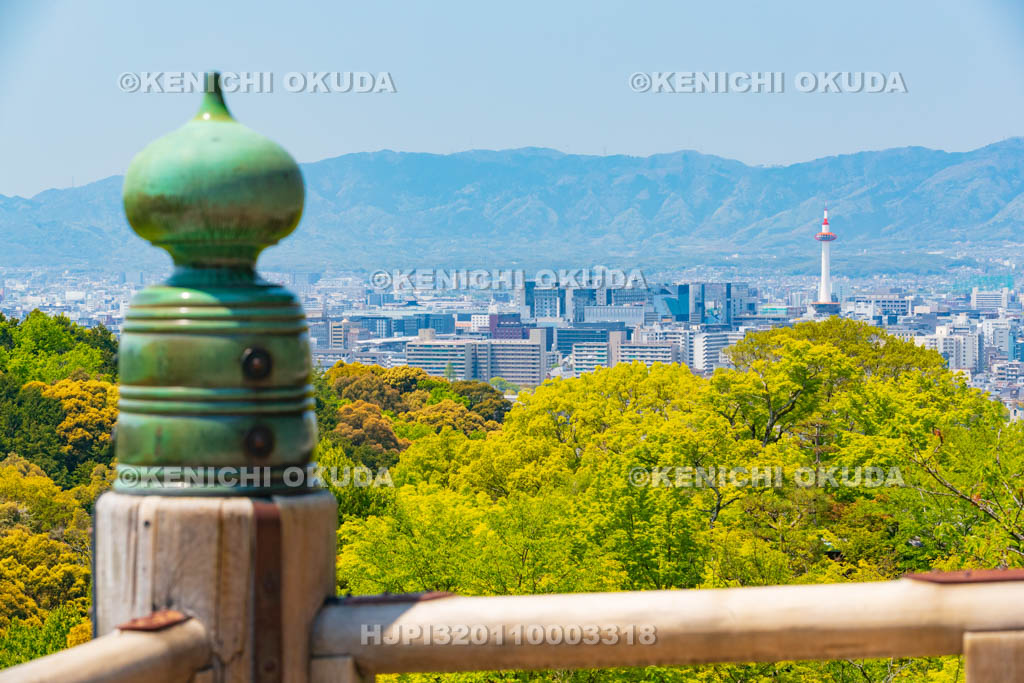 京都府　清水寺　清水の舞台と京都市街