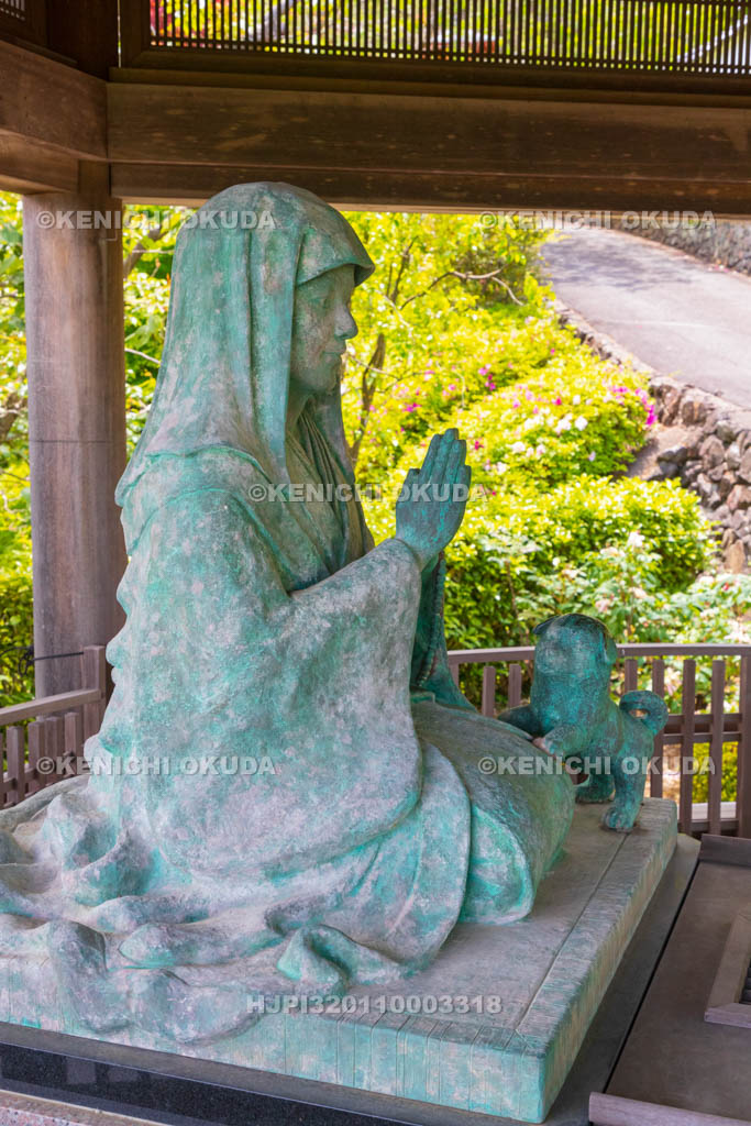 京都府　善峯寺　桂昌院の像