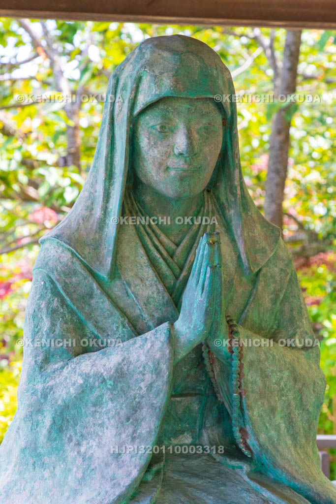 京都府　善峯寺　桂昌院の像