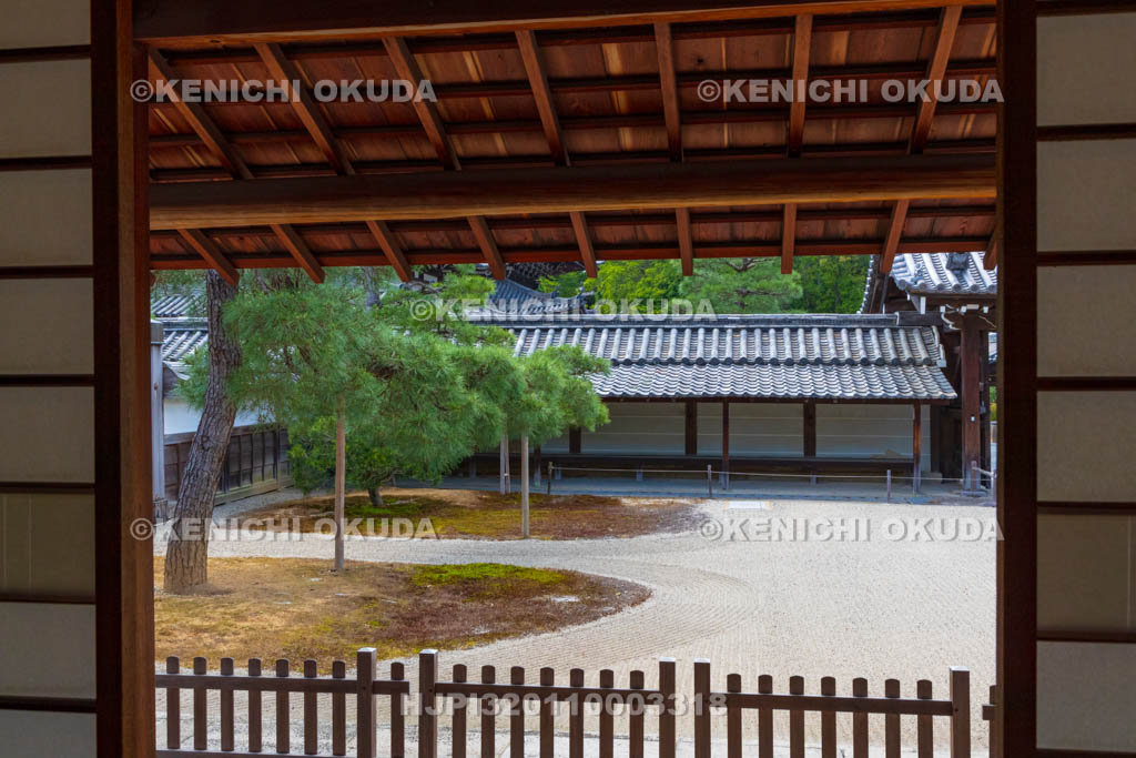 京都府　泉涌寺　本坊付近