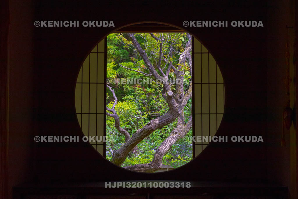 京都府　泉涌寺　雲龍院　悟りの窓