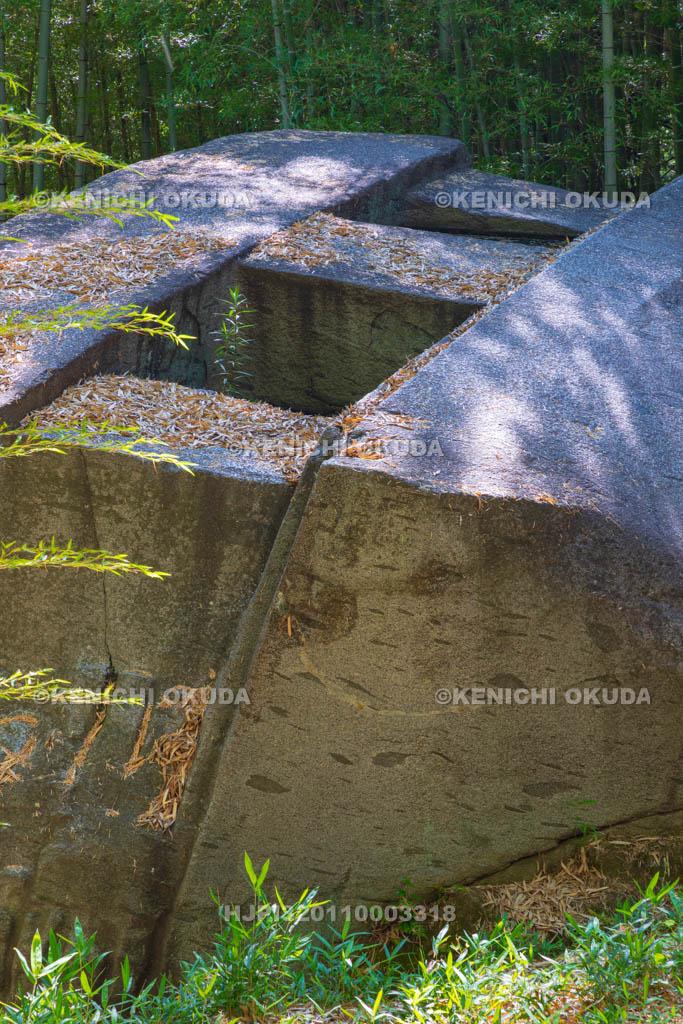 奈良県　益田岩船