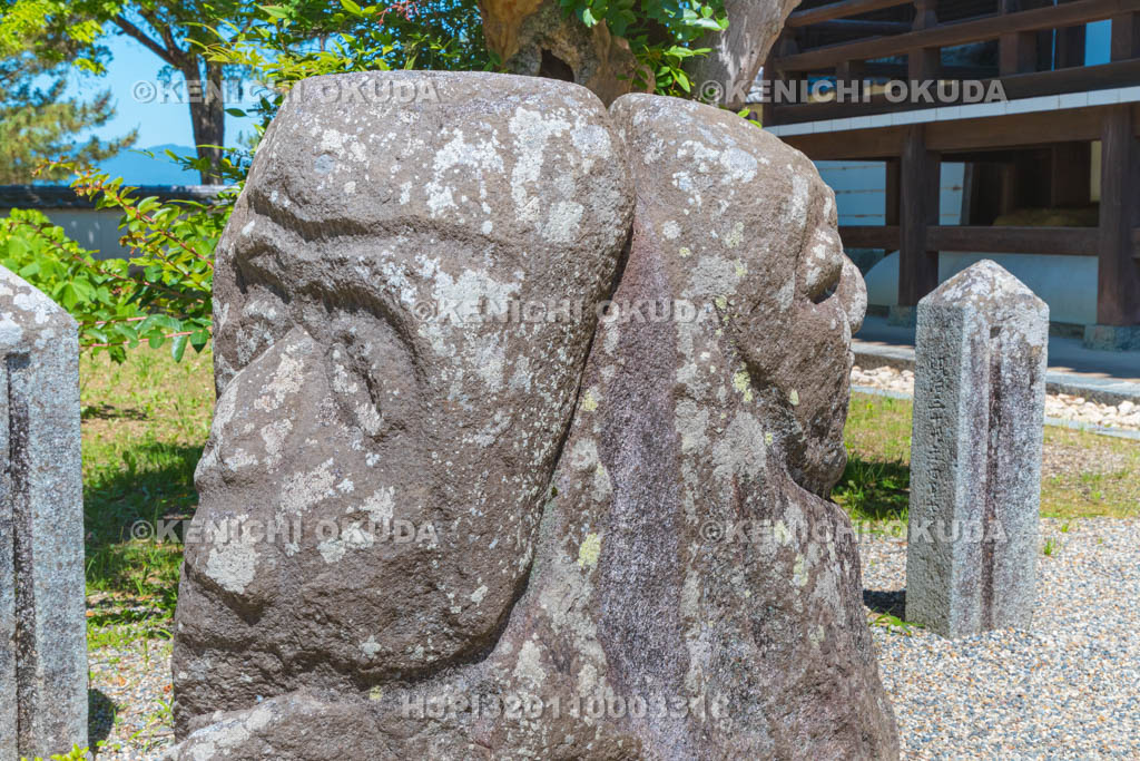 奈良県　明日香村　橘寺　二面石