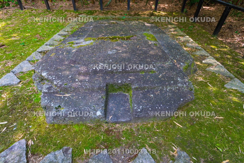 奈良県　明日香村　鬼の俎