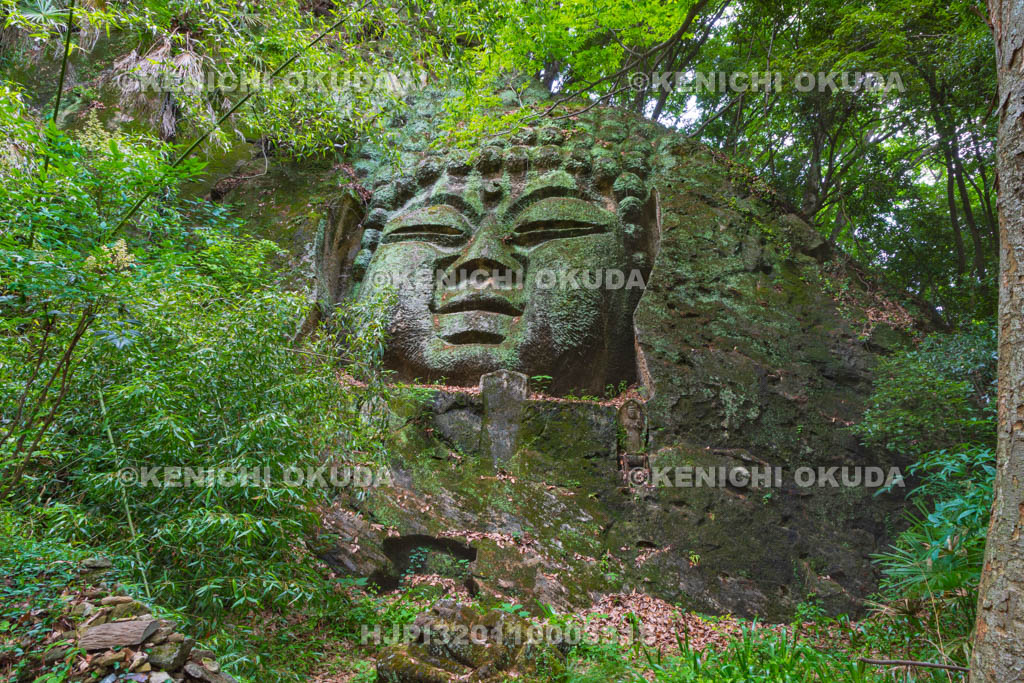 群馬県　長厳寺　磨崖仏