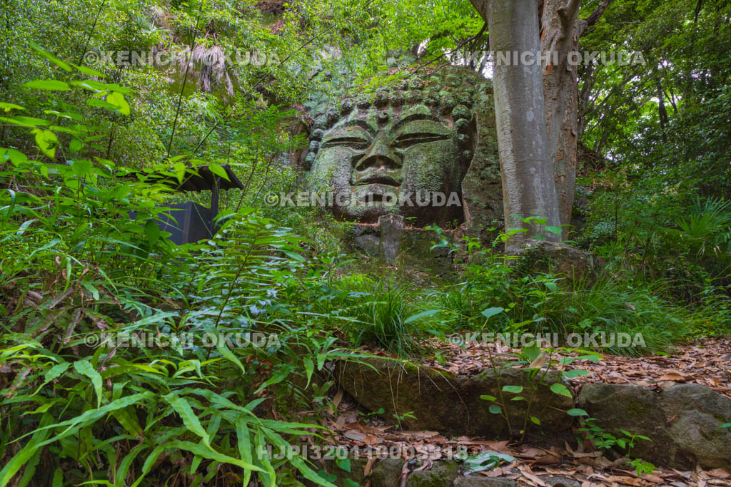 群馬県　長厳寺　磨崖仏