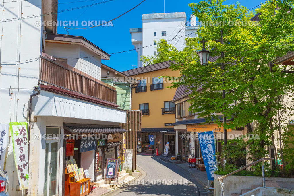 群馬県　草津温泉街　西の河原通り