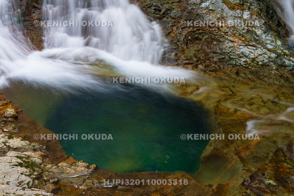 群馬県　四万の甌穴