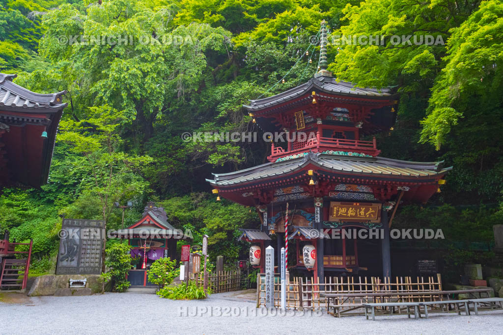 群馬県　水澤寺　六角堂