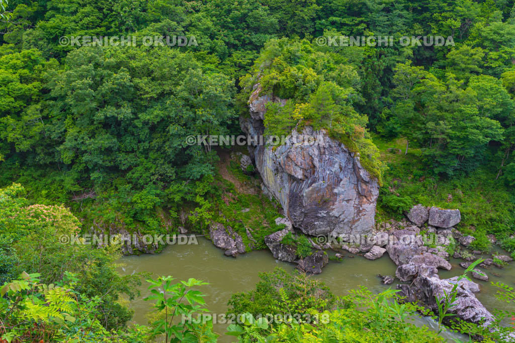 京都府　綾部　立岩