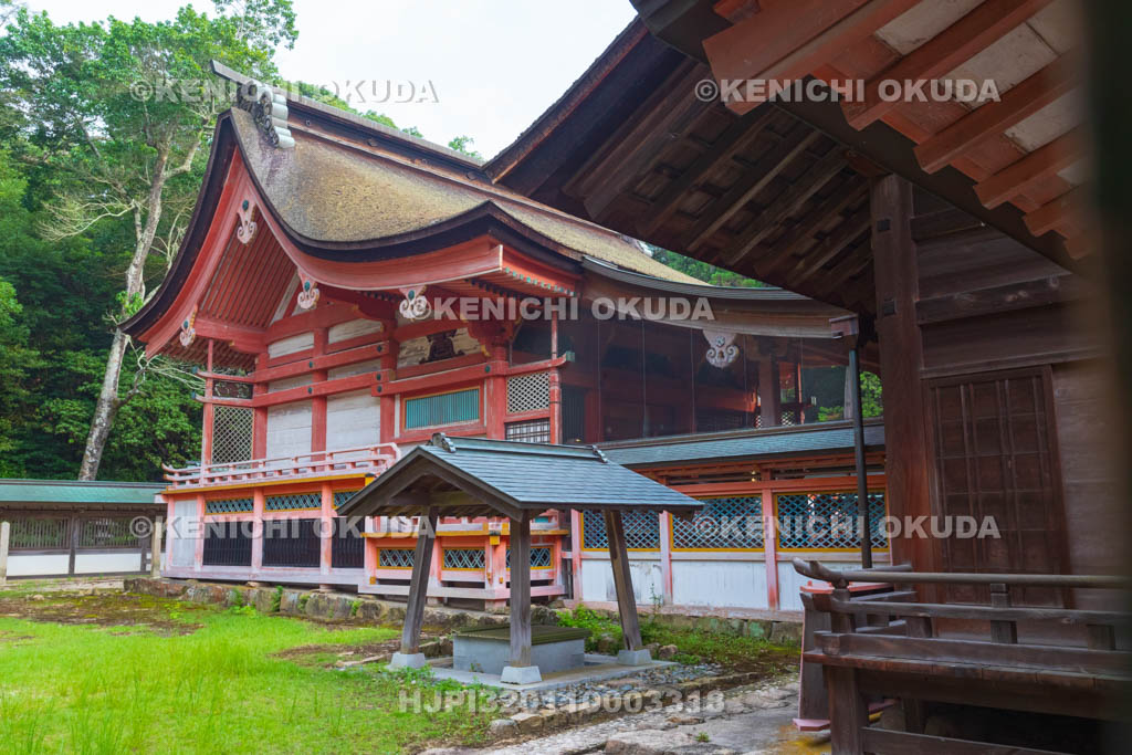 愛媛県　大山祇神社　本殿