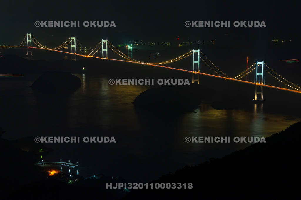 愛媛県　来島海峡　来島海峡大橋の夜景
