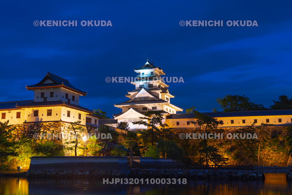 愛媛県　今治城の夜景