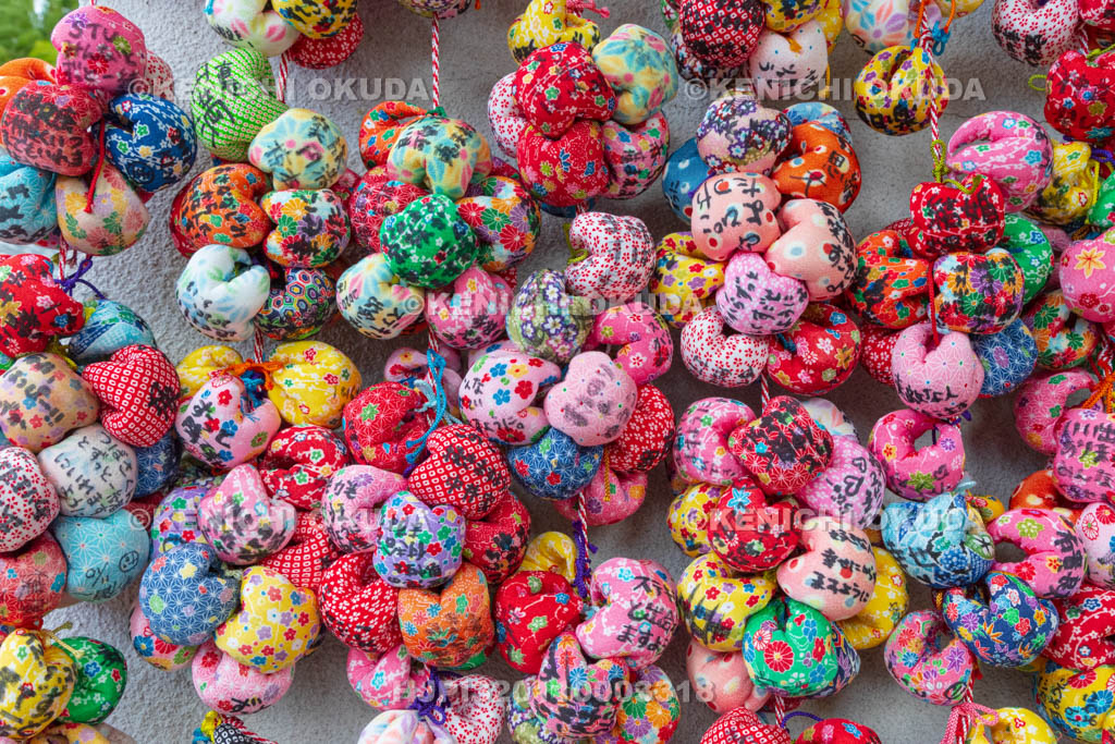 愛媛県　道後温泉街　円満寺　お結び玉