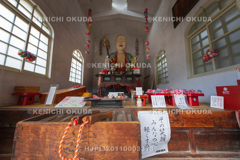 愛媛県　道後温泉街　円満寺　湯の大地蔵尊