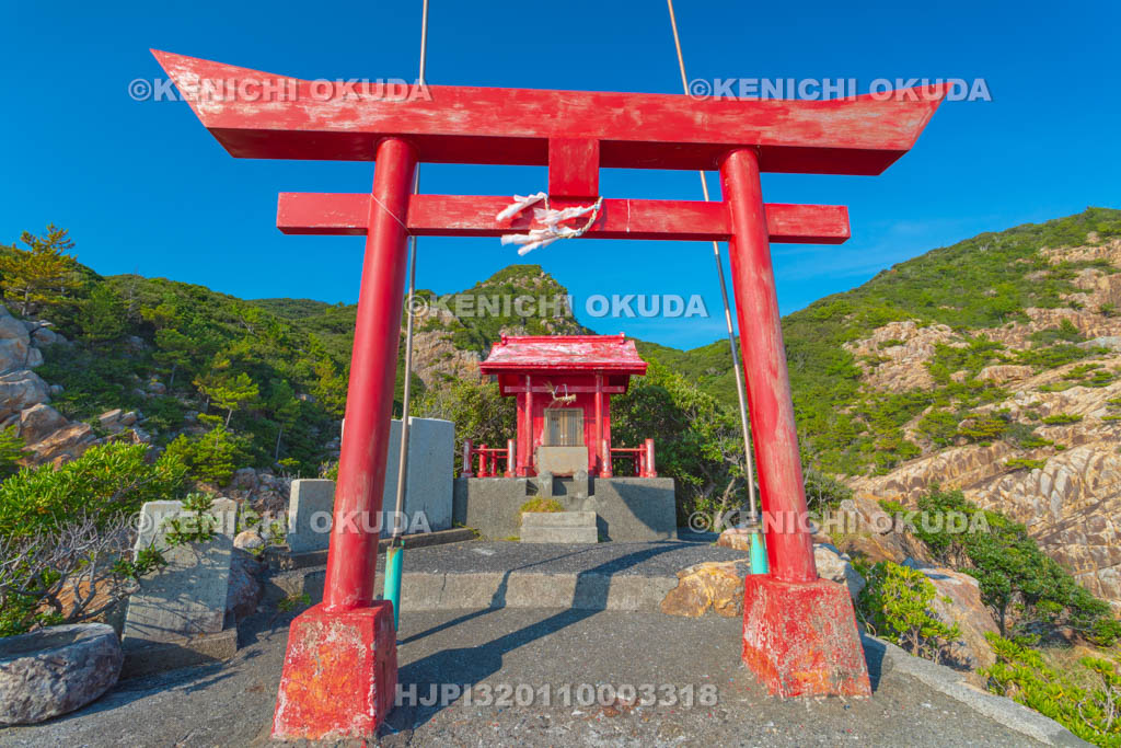 高知県　臼碆（うすばえ）の竜宮神社