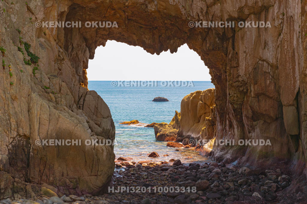 高知県　足摺岬　白山洞門