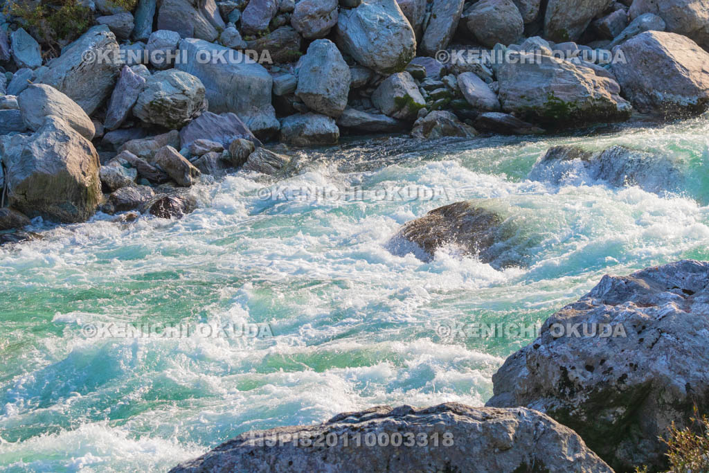 高知県 吉野川の激流