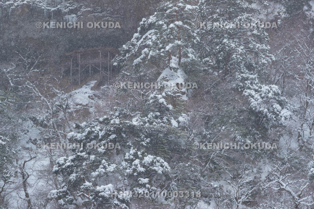 鳥取県　三佛寺　投入堂