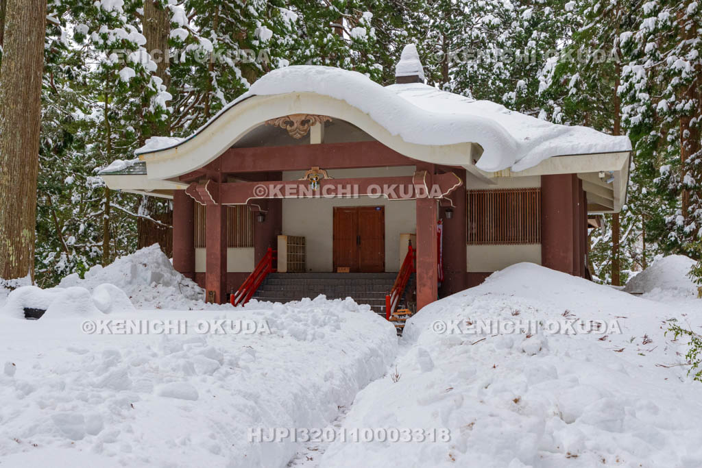 鳥取県　三佛寺　宝物殿