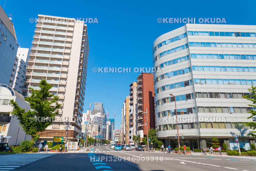 大阪府 靭本町1交差点