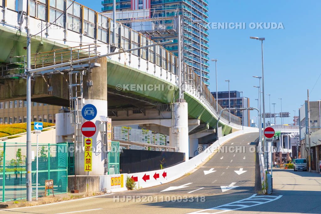 大阪府　阪神高速　なんば出口