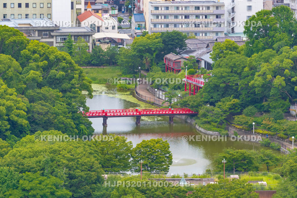 大阪府　通天閣展望台から望む天王寺公園