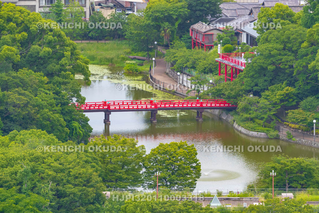 大阪府　通天閣展望台から望む天王寺公園