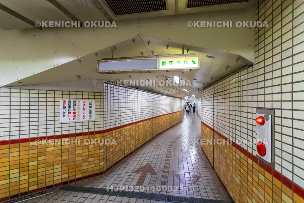 大阪府　安治川隧道（トンネル）