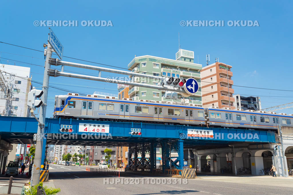 大阪府　今宮戎駅前交差点付近