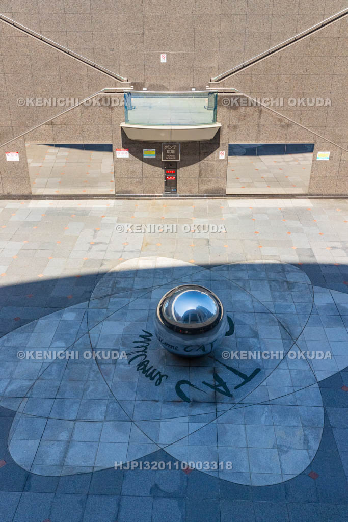 大阪府　OCAT　ポンテ広場