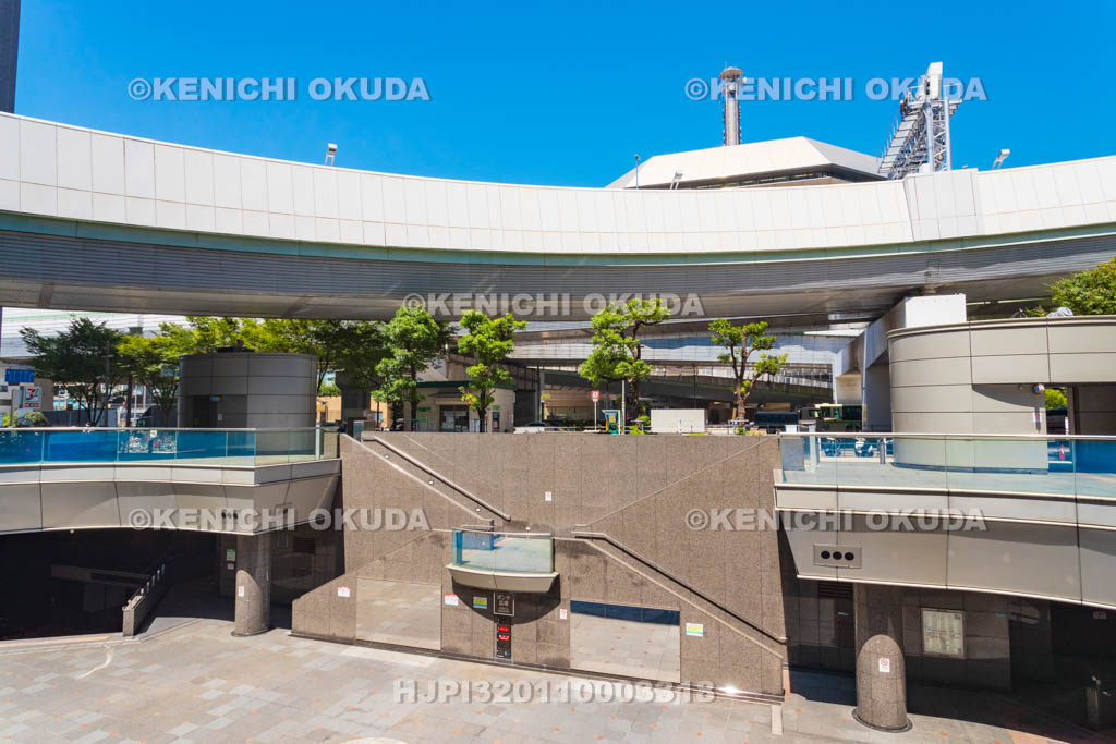 大阪府 OCATポンテ広場と湊町リバープレイス