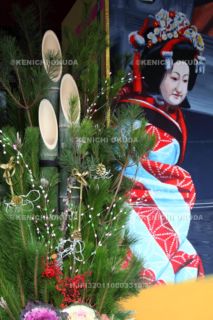 大阪府　国立文楽劇場の門松