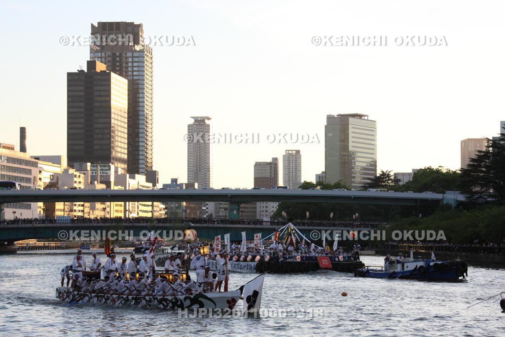 大阪府　天神祭　船渡御